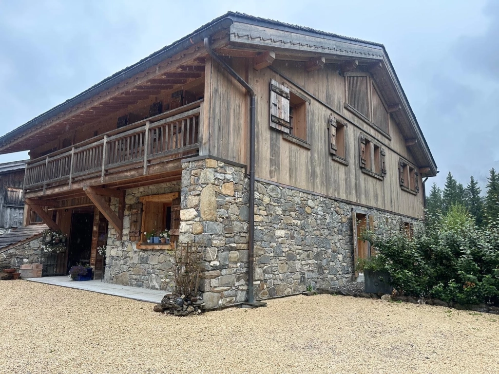 Surélévation de Chalet — Gagner un Étage Sans Agrandir l'Emprise au Sol